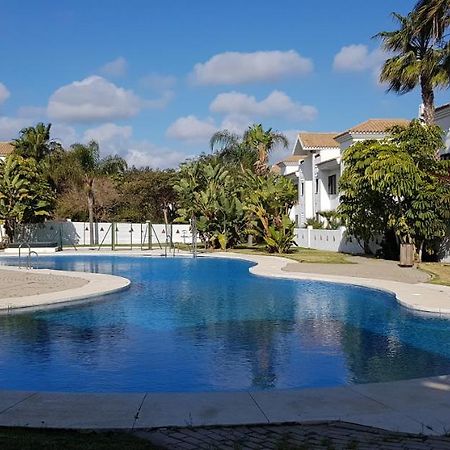 A Golf & Beach Chez Pascale Et Alain Alcaidesa Ngoại thất bức ảnh