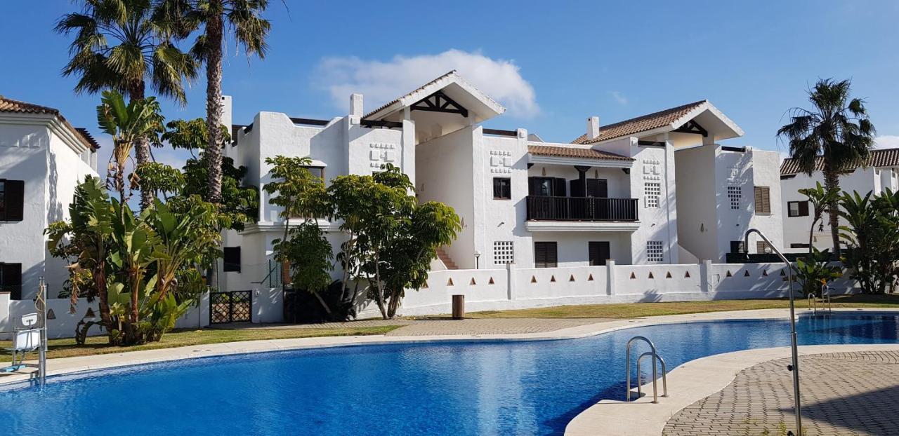 A Golf & Beach Chez Pascale Et Alain Alcaidesa Ngoại thất bức ảnh