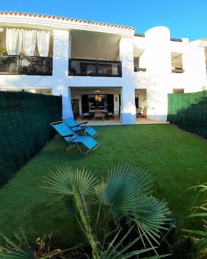 A Golf & Beach Chez Pascale Et Alain Alcaidesa Ngoại thất bức ảnh
